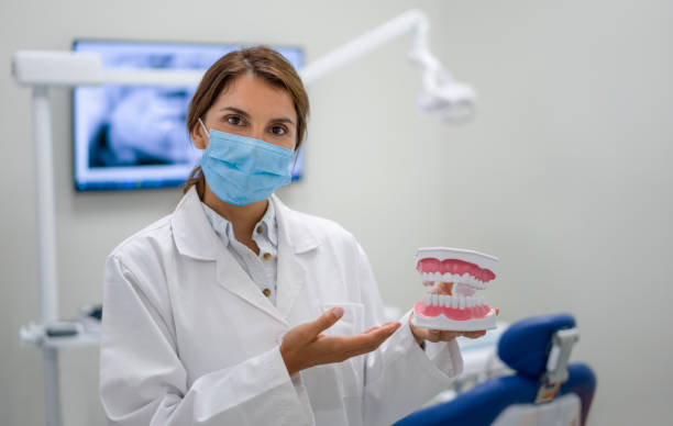 Best Cosmetic Emergency Dentistry in Monroeville, IN