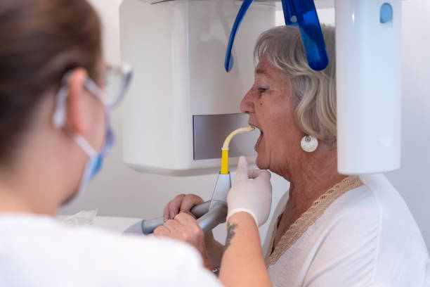 Best Emergency Root Canal Treatment in Monroeville, IN